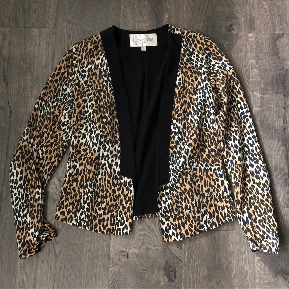 Rory Beca animal print blazer S small